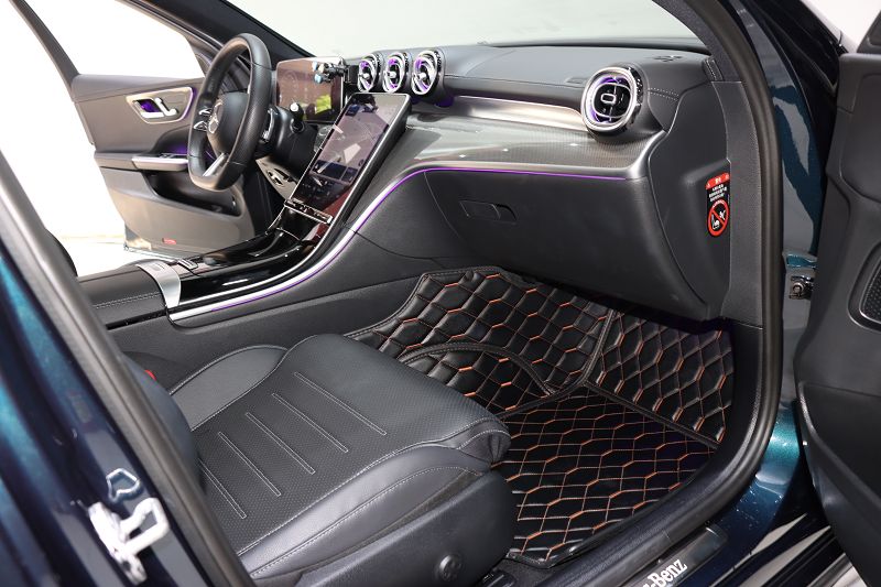 奔驰C级 2022款 改款 C 260 L 运动版