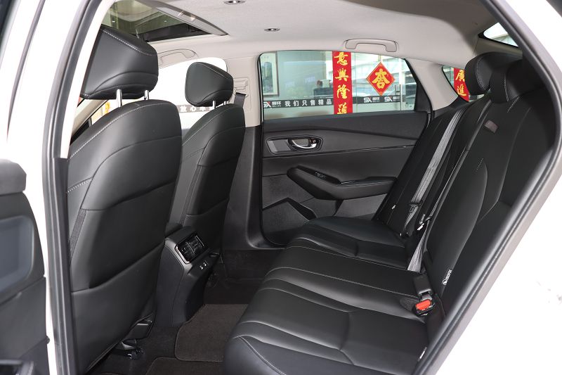 本田 英仕派 2023款 260TURBO 精致版