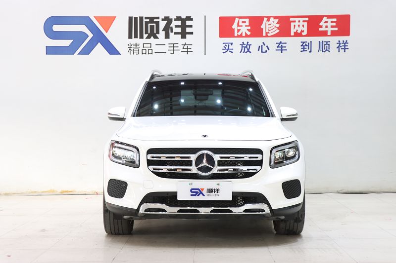 奔驰GLB 2023款 GLB 220 时尚型