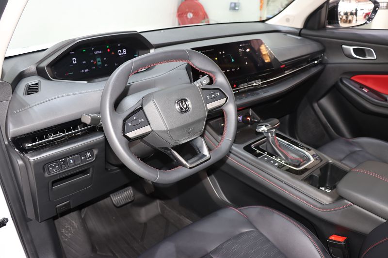 长安CS55 PLUS 2022款 第二代 1.5T DCT豪华型