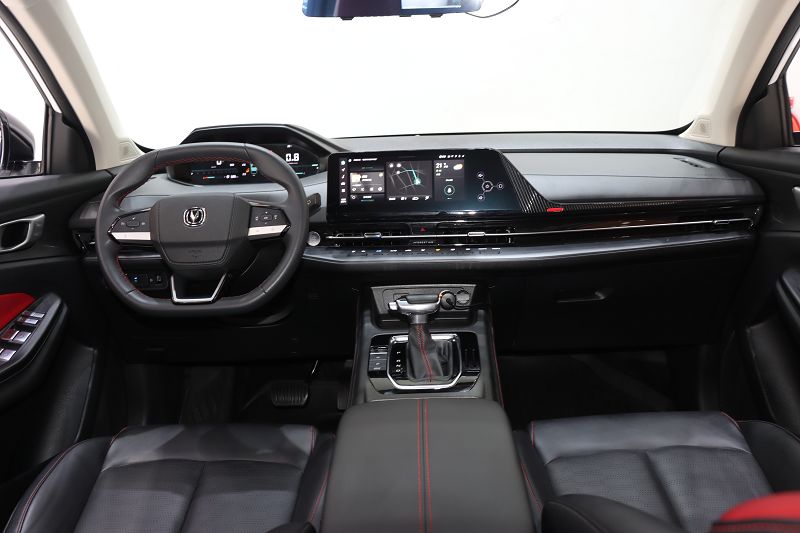 长安CS55 PLUS 2022款 第二代 1.5T DCT豪华型