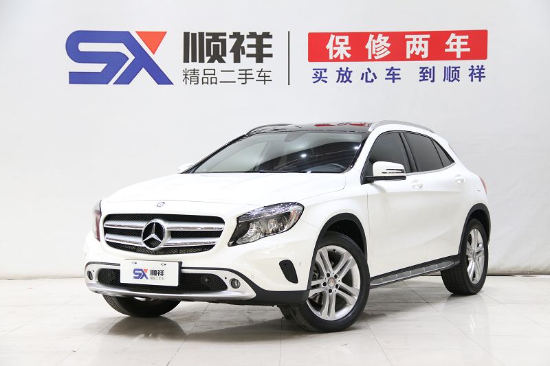 奔驰GLA级 2016款 GLA 200 动感型