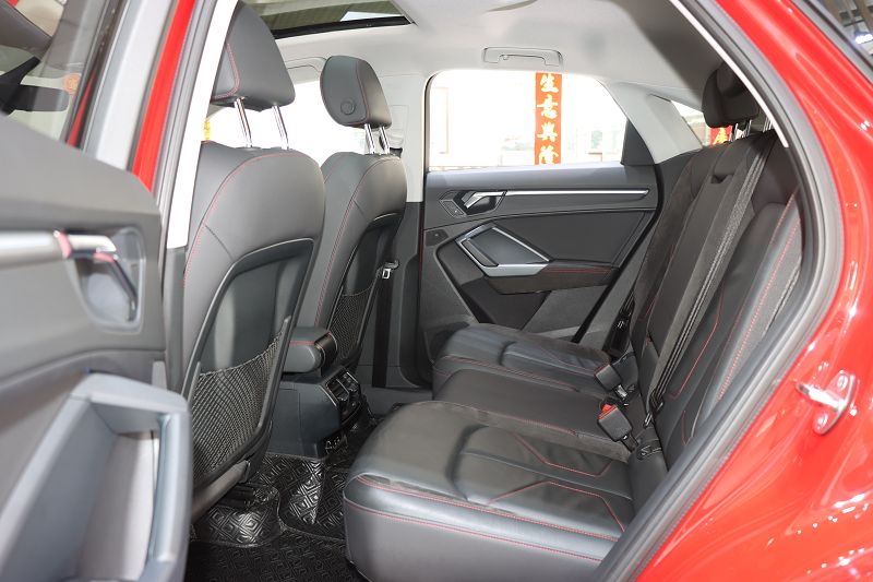 奥迪Q3 Sportback 2020款 40 TFSI 时尚型
