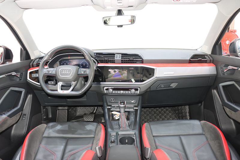 奥迪Q3 Sportback 2020款 40 TFSI 时尚型