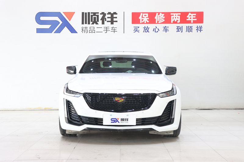 凯迪拉克CT5 2022款 28T 豪华型（标准版）