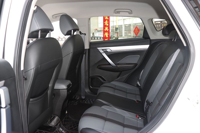 吉利汽车 缤越 2023款 1.5T DCT铂金版