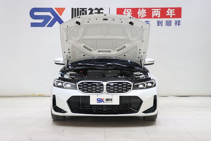 宝马3系 2023款 325i M运动套装