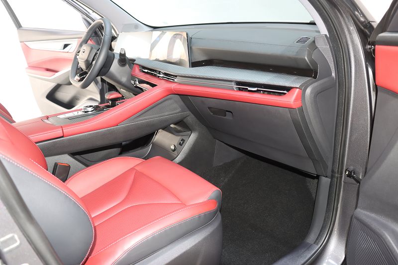 长安CS75 PLUS 2022款 第二代 2.0T 自动尊贵型