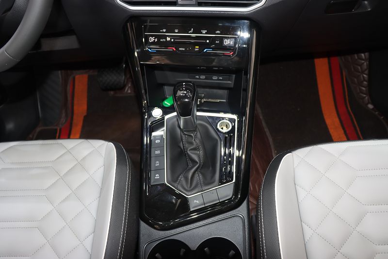 大众探岳 2023款 330TSI 两驱豪华Plus进阶版