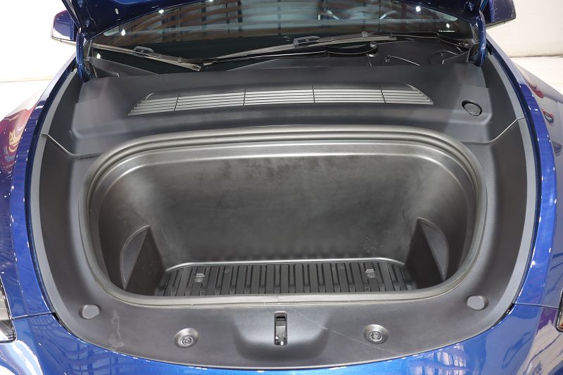 特斯拉Model Y 2021款 长续航全轮驱动版
