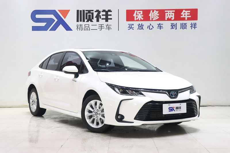 丰田 卡罗拉 2021款 双擎 1.8L E-CVT精英版