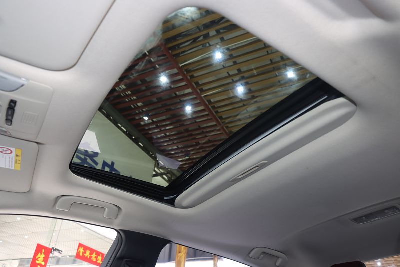丰田 卡罗拉 2021款 双擎 1.8L E-CVT精英版