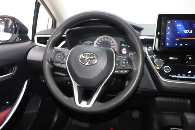 丰田 卡罗拉 2021款 双擎 1.8L E-CVT精英版