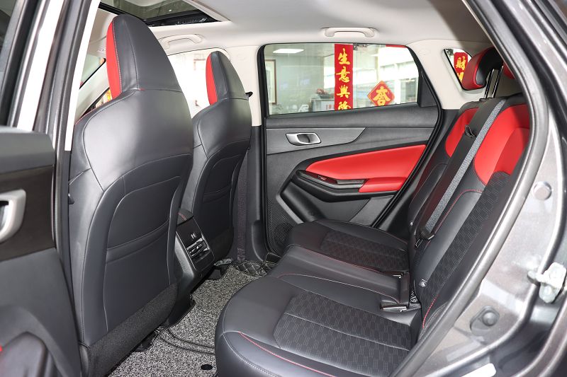 长安CS55 PLUS 2022款 第二代 1.5T DCT豪华型