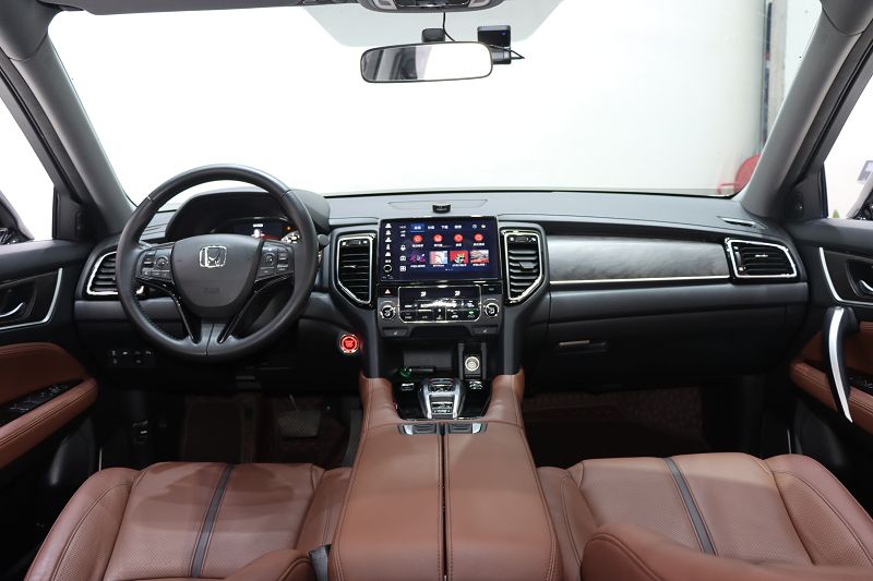 本田UR-V 2020款 370TURBO 两驱尊雅版