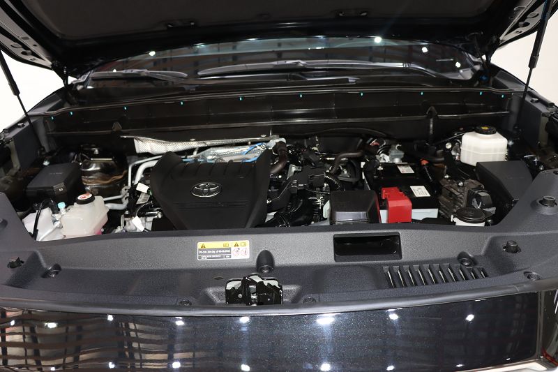 丰田 汉兰达 2022款 2.0T 380T 四驱豪华版 7座