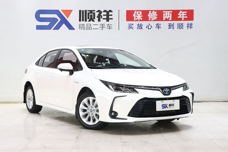 丰田 卡罗拉 2021款 双擎 1.8L E-CVT精英版