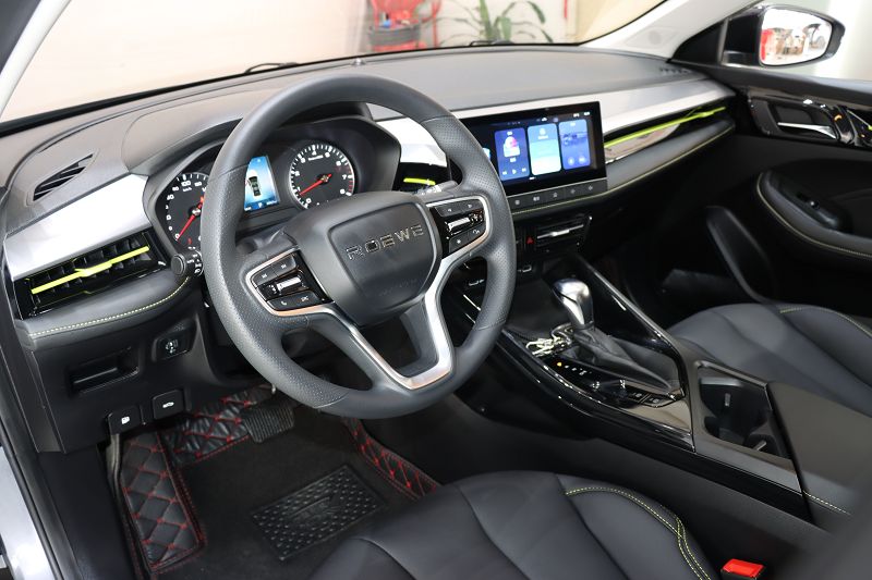 荣威i5 2021款 1.5L CVT铂金版 国VI