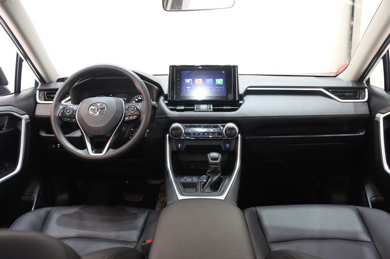丰田 RAV4荣放 2022款 2.0L CVT两驱都市版