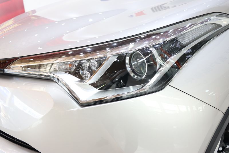 丰田C-HR 2020款 2.0L 领先版