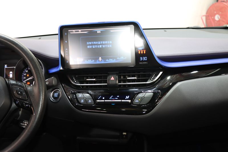 丰田C-HR 2020款 2.0L 领先版