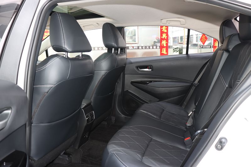 丰田 亚洲狮 2021款 2.0L 尊贵版