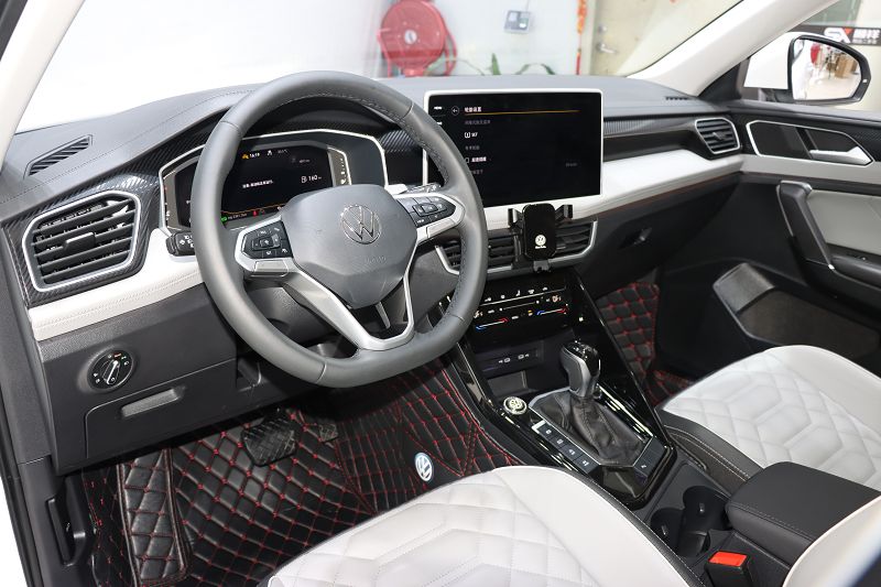 大众 探岳 2024款 330TSI 两驱豪华Plus进阶版
