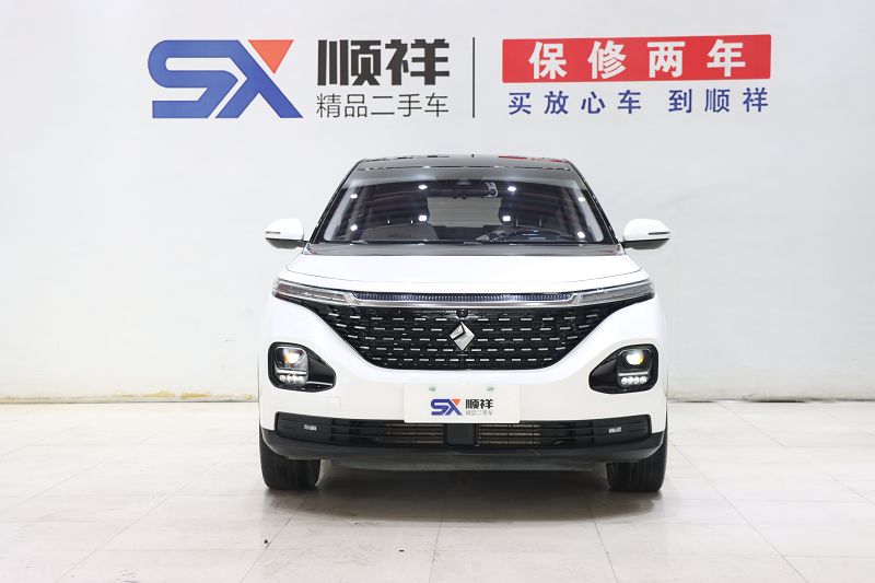 宝骏RM-5 2019款 1.5T CVT 24小时在线尊贵型 6座