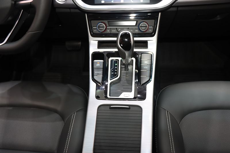 吉利汽车 帝豪GS 2019款 1.4T CVT 雅 国VI