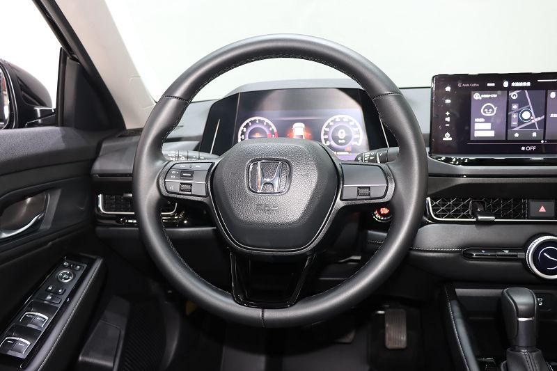 本田 英仕派 2023款 260TURBO 典雅版