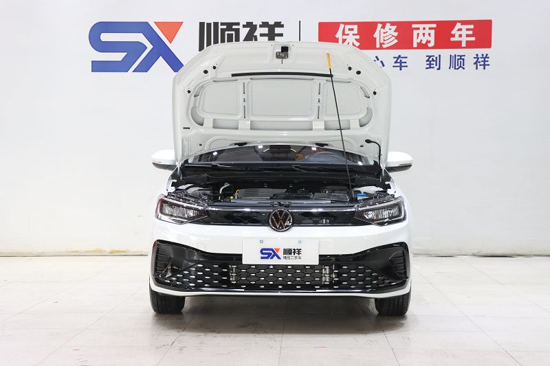 大众朗逸 2025款 新锐 1.5L 出众新逸版