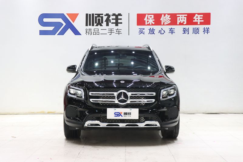 奔驰GLB级 2022款 GLB 200 动感型