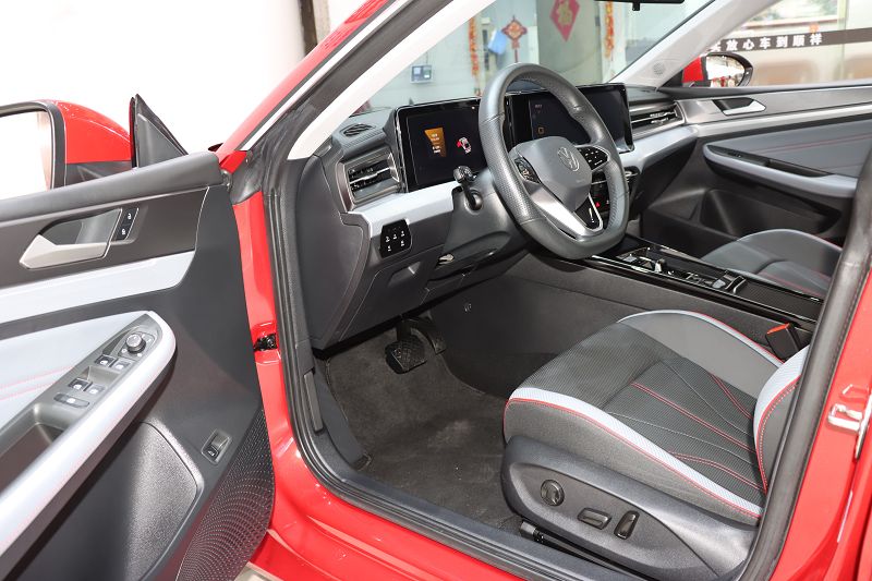 大众 凌渡 2022款 L 280TSI DSG酷辣版