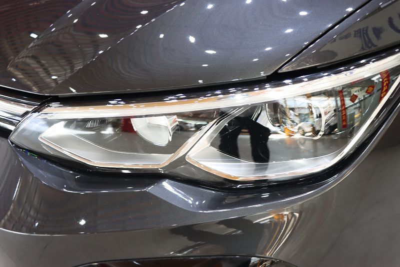 大众 高尔夫 2023款 280TSI DSG R-Line Lite