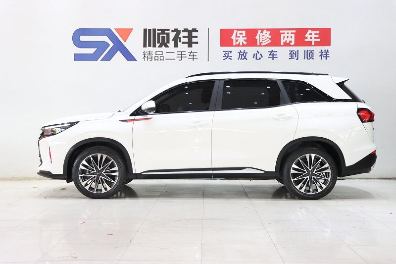 东风风光580 2022款 1.5T 自动奢享型