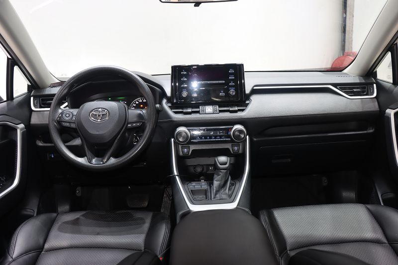丰田 威兰达 2020款 2.0L CVT两驱领先版