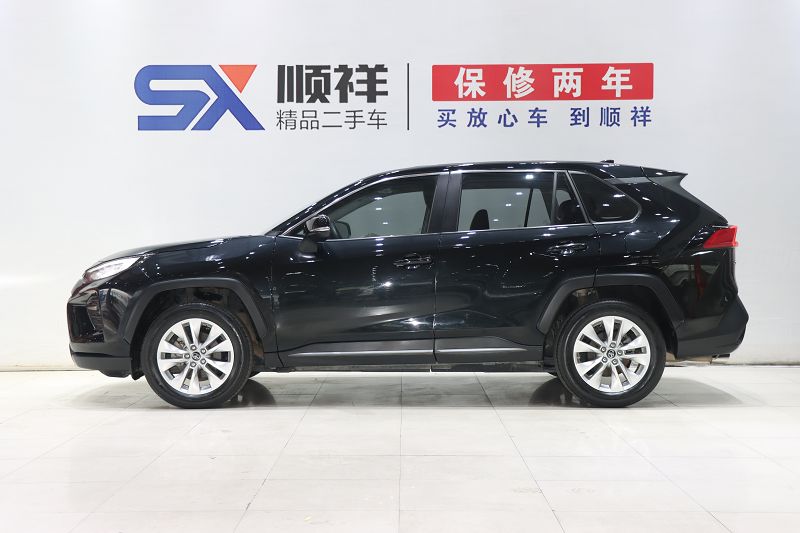 丰田 威兰达 2020款 2.0L CVT两驱领先版