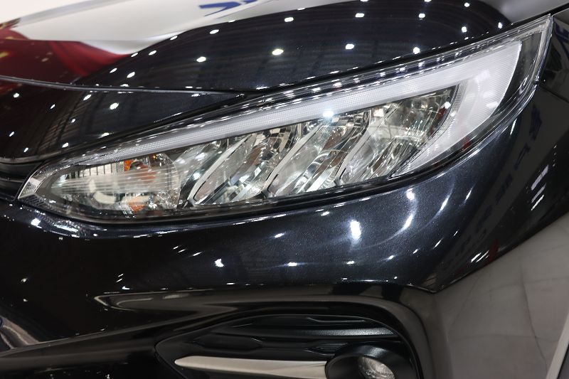 丰田 威兰达 2020款 2.0L CVT两驱领先版