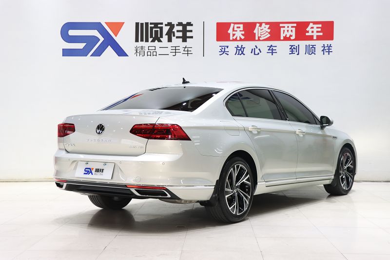大众 迈腾 2021款 330TSI DSG 30周年纪念版