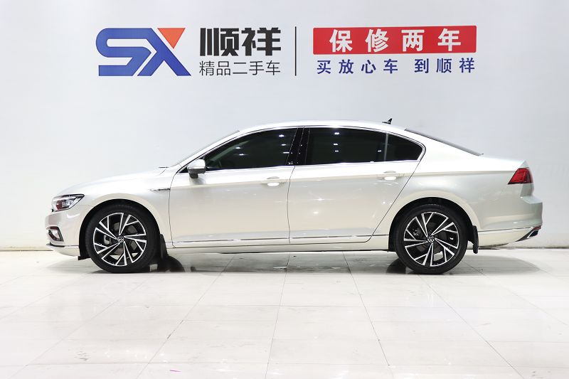 大众 迈腾 2021款 330TSI DSG 30周年纪念版