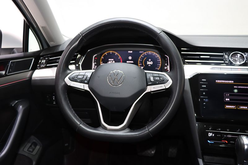大众 迈腾 2021款 330TSI DSG 30周年纪念版