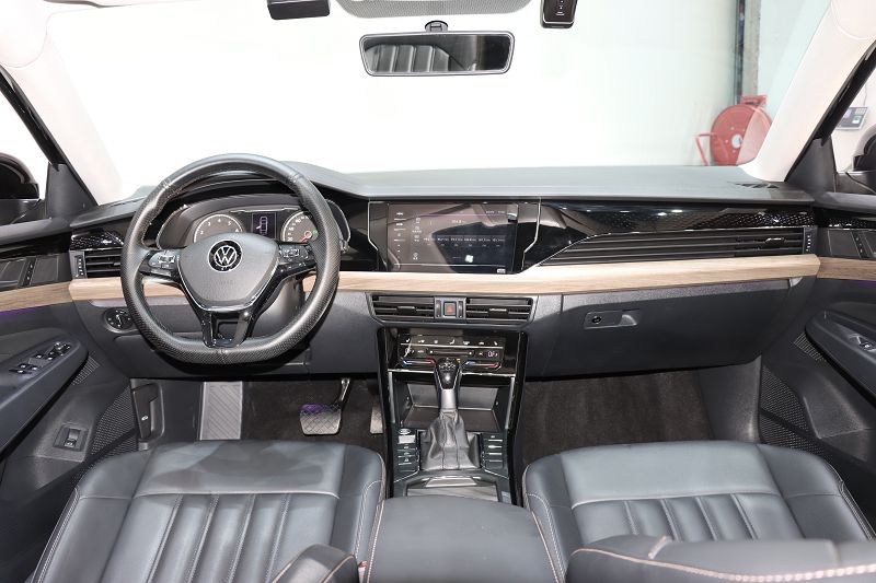 大众 帕萨特 2021款 280TSI 商务版