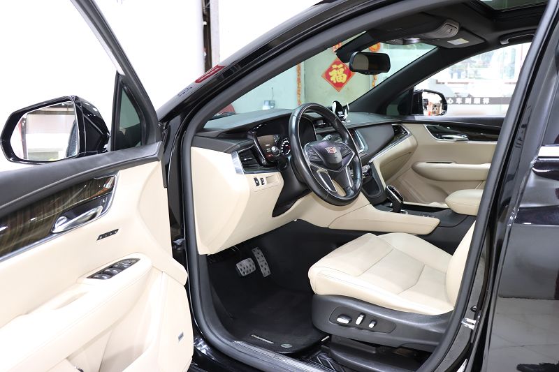 凯迪拉克XT5 2018款 28T 四驱豪华型