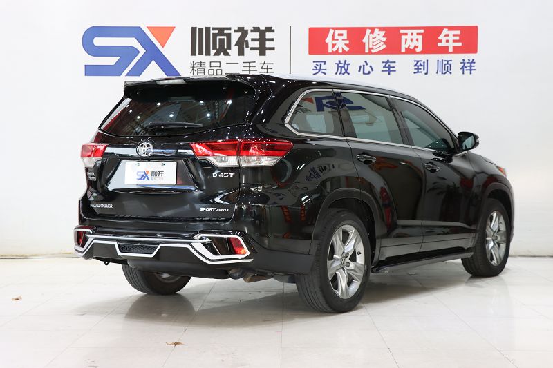 丰田 汉兰达 2018款 2.0T 四驱尊贵版 7座 国VI