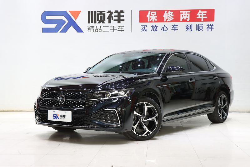 大众 帕萨特 2023款 改款 330TSI 星空豪华版