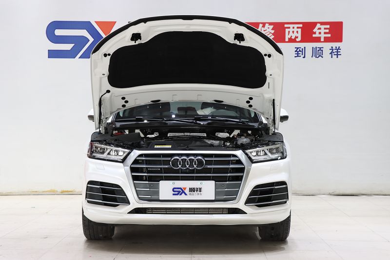 奥迪Q5L 2018款 40 TFSI 荣享时尚型 国VI