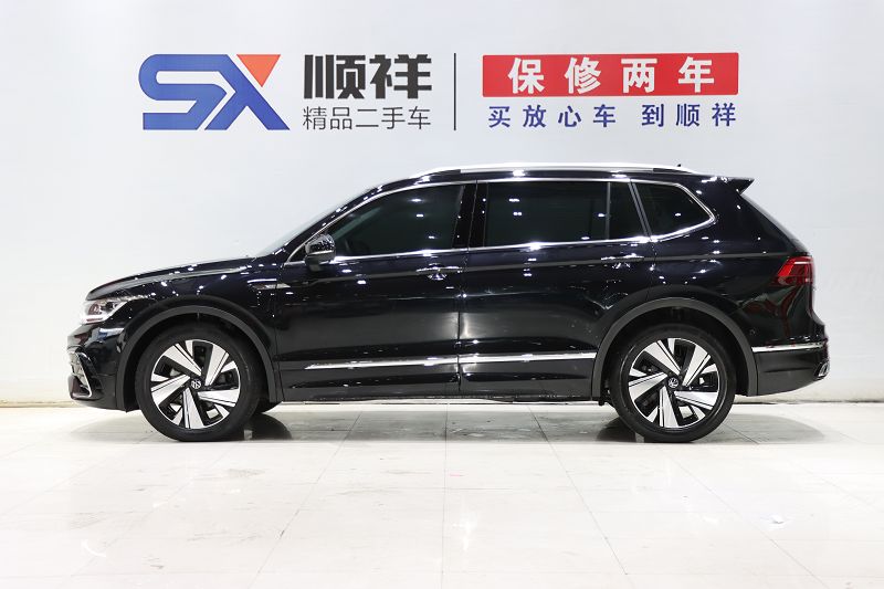 大众 途观L 2023款 改款 330TSI 自动两驱R-Line越享版