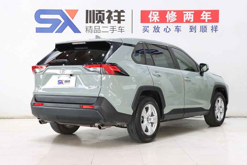 丰田 RAV4荣放 2020款 2.0L CVT两驱都市版