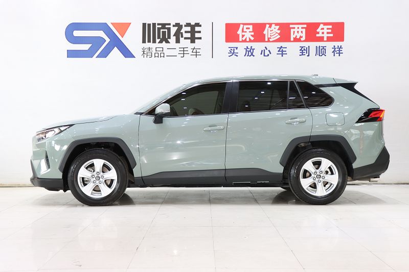 丰田 RAV4荣放 2020款 2.0L CVT两驱都市版
