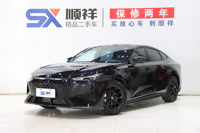 长安UNI-V 2024款 1.5T 尊贵型